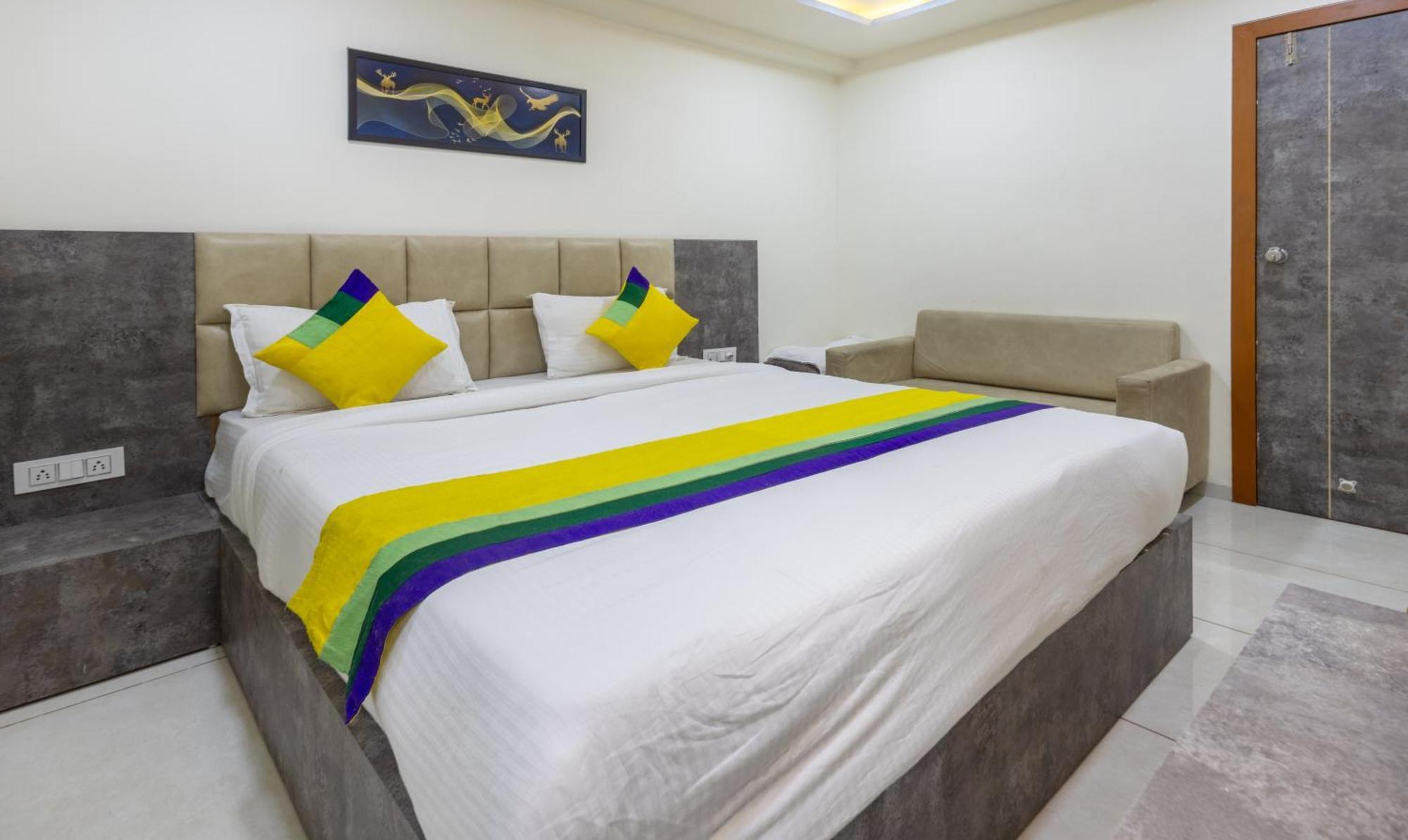 Itsy Hotels Signature, Nehru Nagar Ahmedabad Ngoại thất bức ảnh